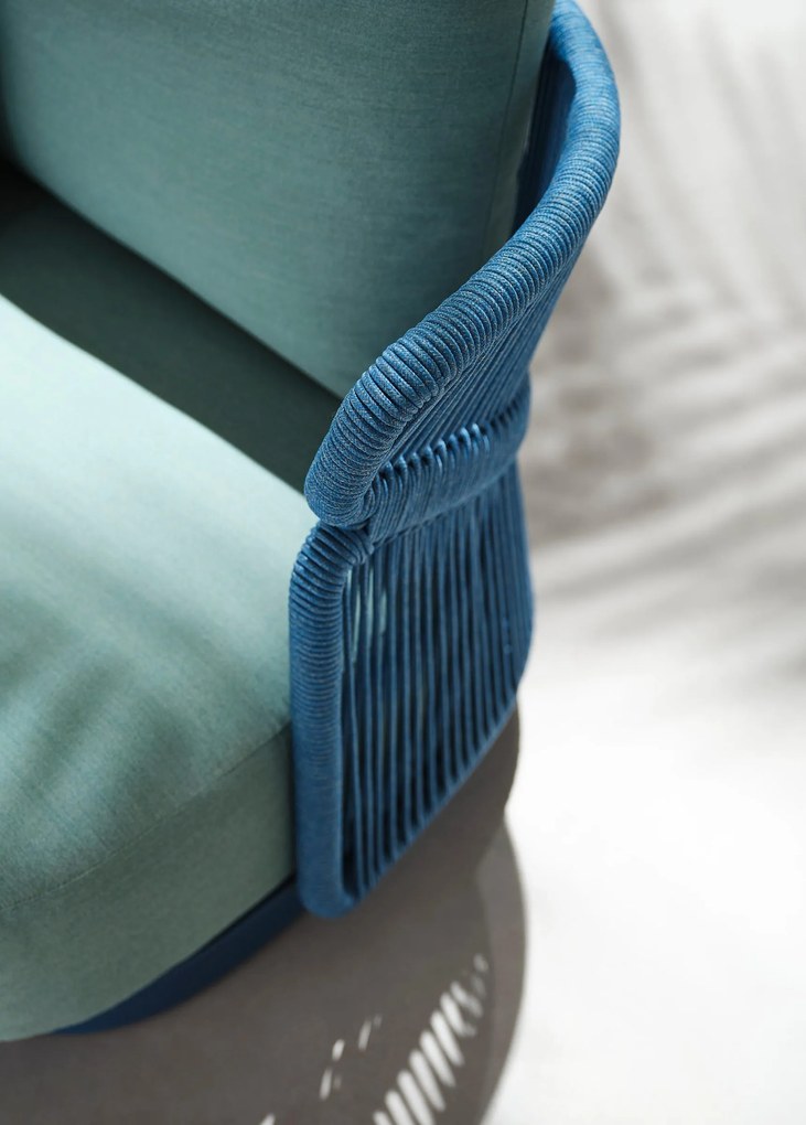 AiO súprava 2 kresiel s príručným stolíkom