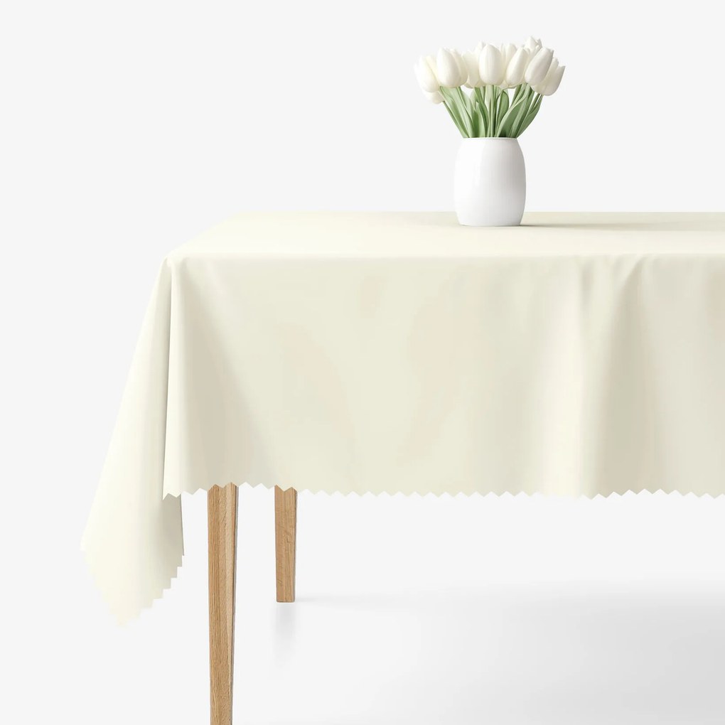 Goldea hranatý teflónový obrus - smotanový 140 x 220 cm