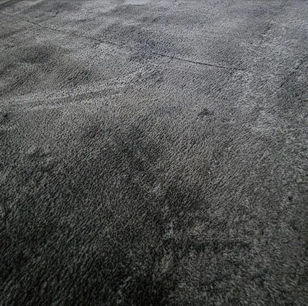 HU Čierny koberec Plush Deluxe Czarny Rozmer: 60x100 cm