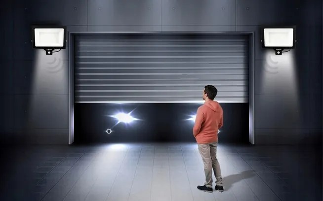 LED reflektor IP65 - 200w - 18000lm - so senzorom pohybu a súmraku - neutrálna biela