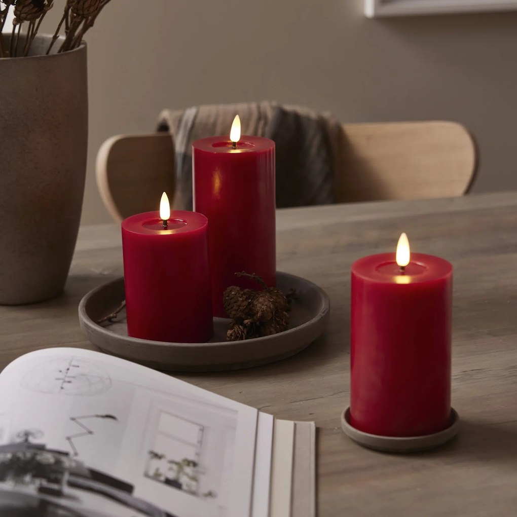 STAR TRADING LED sviečka Flamme Flow Pillar Red 17,5 cm
