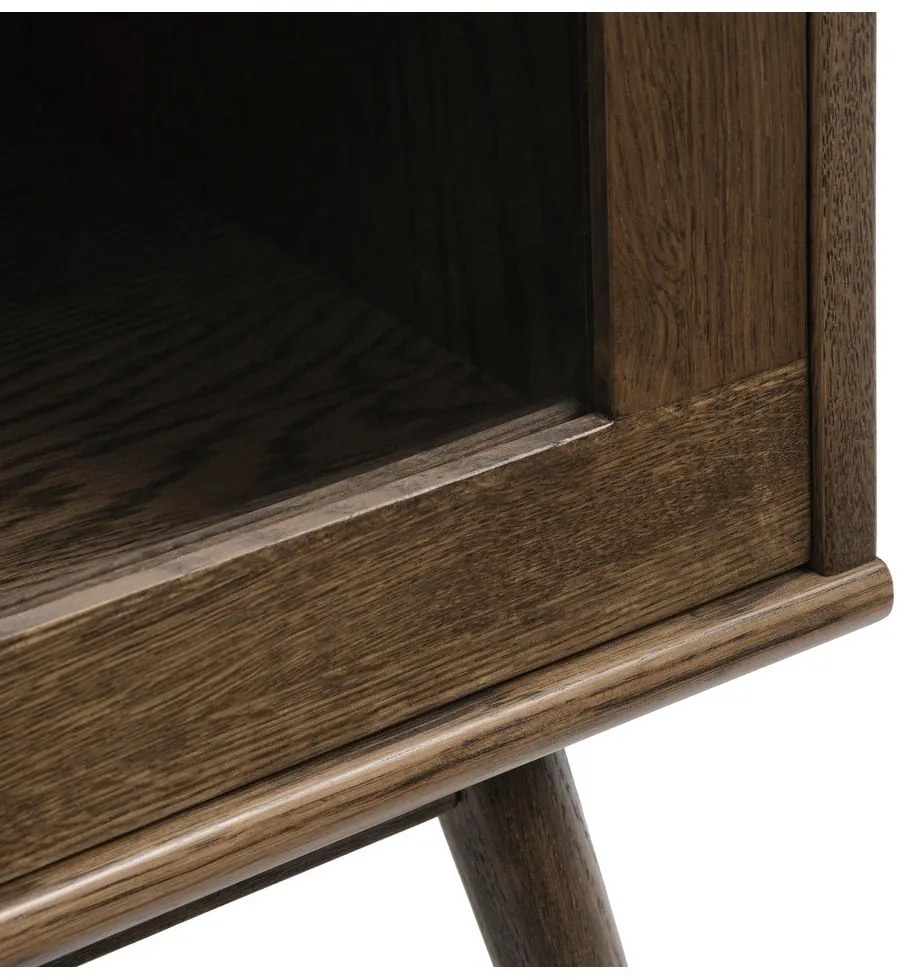 Tmavohnedá vitrína v dekore duba s posuvnými dverami 110x160 cm Barrali – Unique Furniture