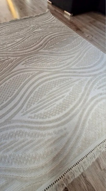 HU Béžový moderný koberec TWIST BEIGE 31204A Rozmer: 160x230 cm