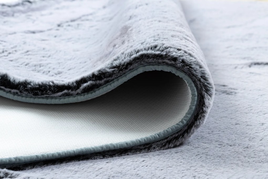 Moderný prateľný koberec LAPIN Shaggy, čierny/ slonová kosť