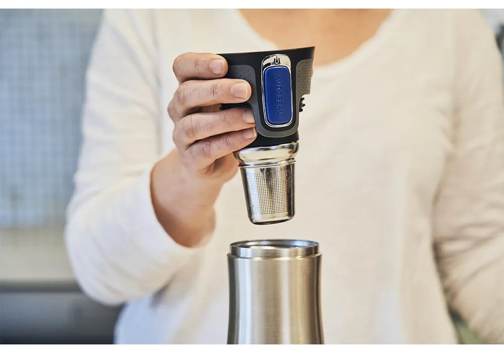 Contigo Termo fľaša West Loop 470 ml Stainless Steel