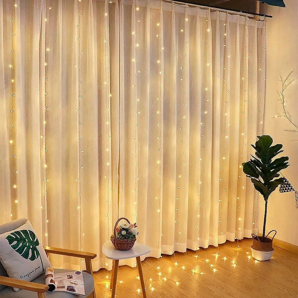 Světelný LED řetěz Kurty 300 cm teplá bílá