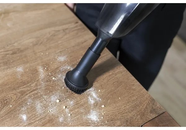 Concept VP4353 Ručný vysávač WET & DRY RISER EXTENSION 110W/18,5V 2200 mAh čiern