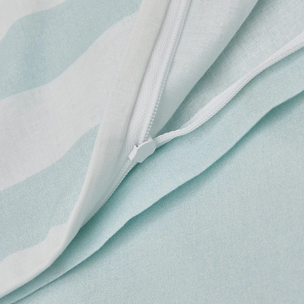 Detské obliečky z Renforcé bavlny FYNN FROST svetlomodré Rozmer obliečky: 80 x 80 cm | 135 x 200 cm