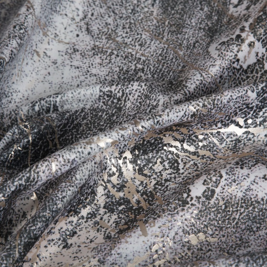 ZATEMŇOVACÍ ZÁVES NA KRÚŽKOCH ESTER 140X250 CM VZOROVANÁ