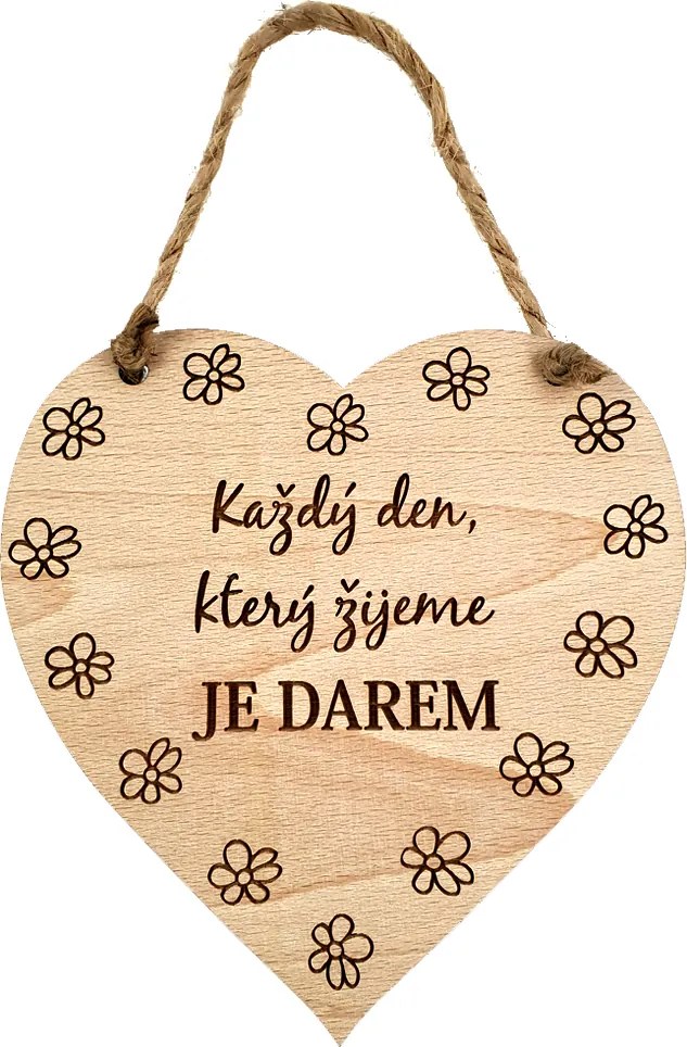 AMADEA Drevené srdce s textom Každý deň, ktorý žijeme.., masívne drevo, 16 x 15 cm