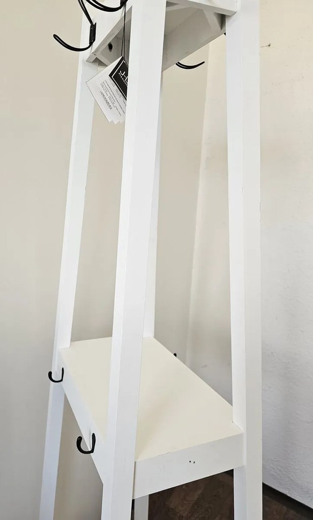 Biely drevený stojaci vešiak s poličky a háčiky - 60 * 40 * 175 cm