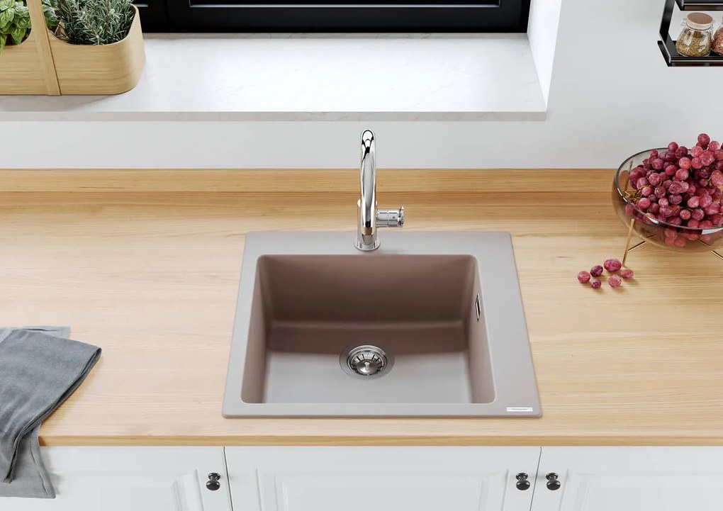 Hansgrohe Vernis Blend M35, kuchynská páková batéria 210 s otočným výtokom, chrómová, HAN-71870000