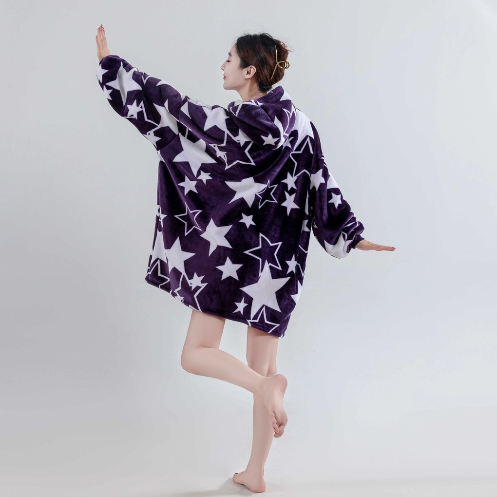 Baránková mikinová deka s rukávmi a kapucňou HVIEZDY fialová