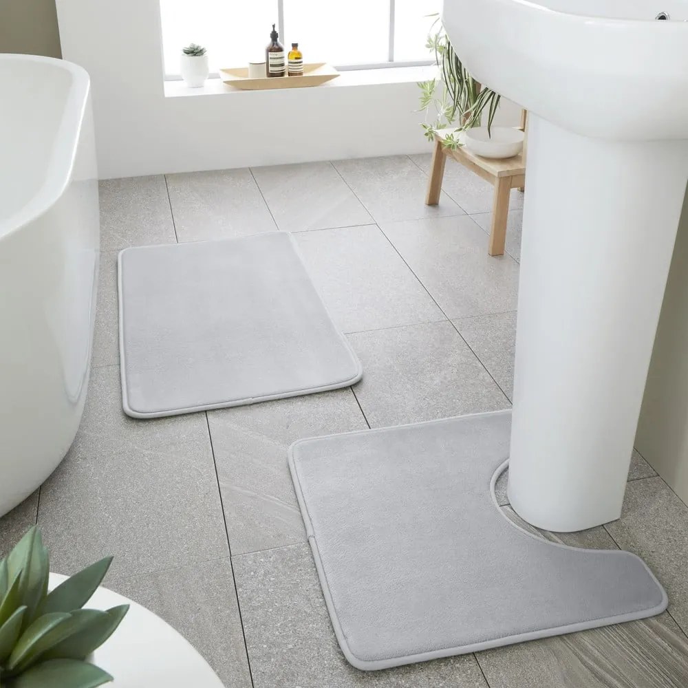 Svetlosivé WC kúpeľňové predložky z pamäťovej peny v súprave 2 ks 50x80 cm Anti-Bacterial – Catherine Lansfield
