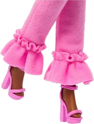 Mattel Barbie HYV28 Deluxe Style ružová módna bábika