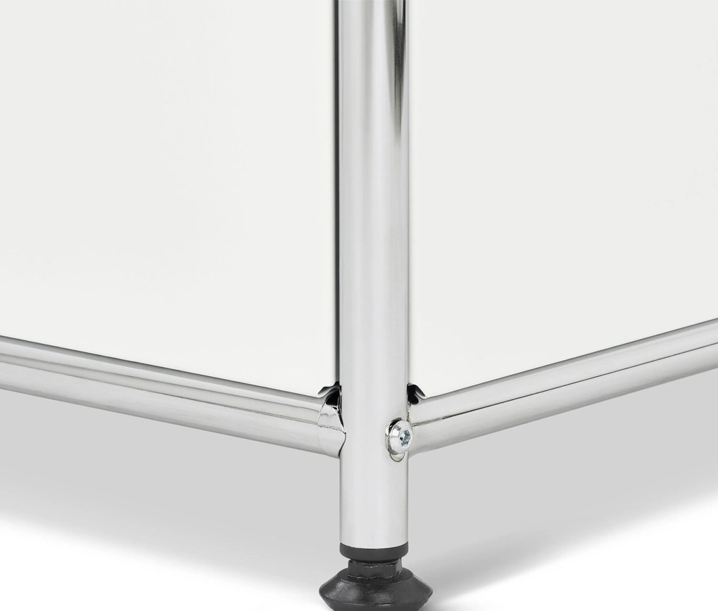 Kovová vešiaková stena »CN3« s 2 výklopnými priečinkami a 2 zásuvkami, biela