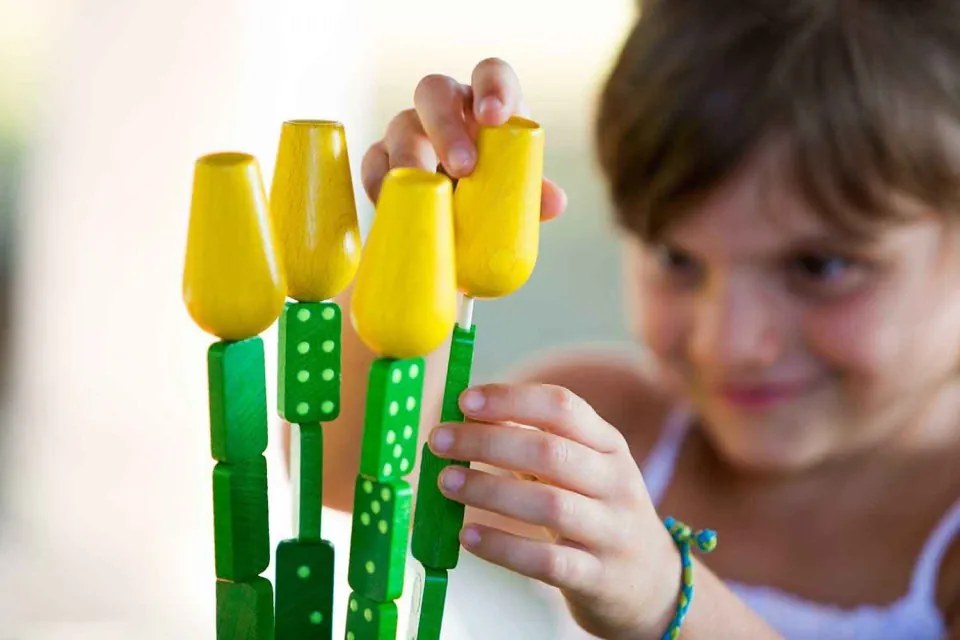 Milaniwood - Domino a dekorácia 2v1