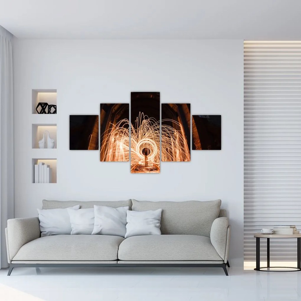 Obraz - Svetelná show na koľajniciach (125x70 cm), 40 ďalších rozmerov