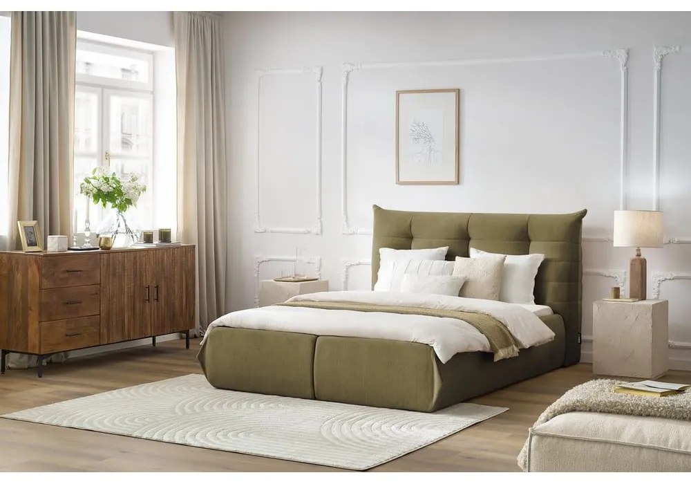 Tmavozelená čalúnená dvojlôžková posteľ s úložným priestorom s roštom 180x200 cm Clothilde – Bobochic Paris