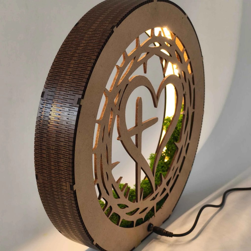 Stmievateľná LED lampa Srdce s krížom | JEZUE: HDF - Orech 20 cm 4780-115105 LED0609