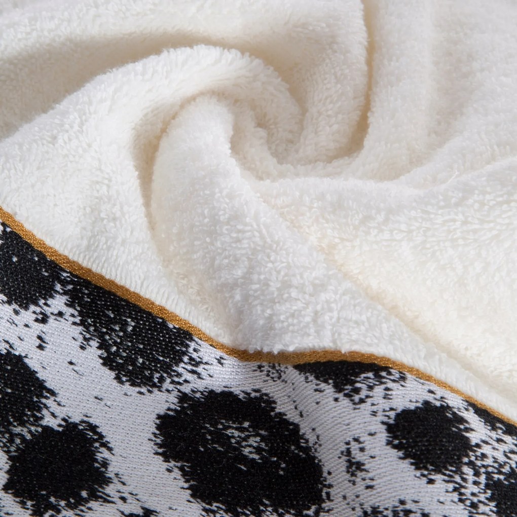 BAVLNENÝ UTERÁK EVA MINGE22 70X140 CM KRÉMOVÁ