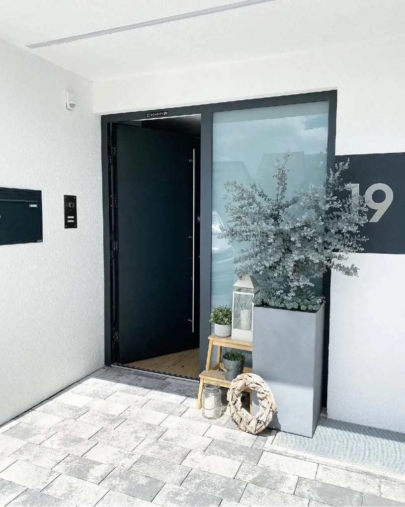 Kvetináč BLOCK, sklolaminát, výška 80 cm, betón design