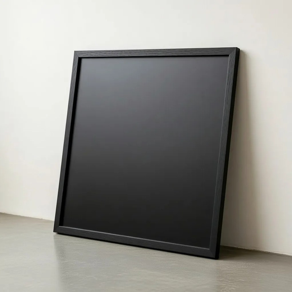 Toptabule.sk Čierna kriedová tabuľa v čiernom drevenom ráme COLOR 90x60 cm