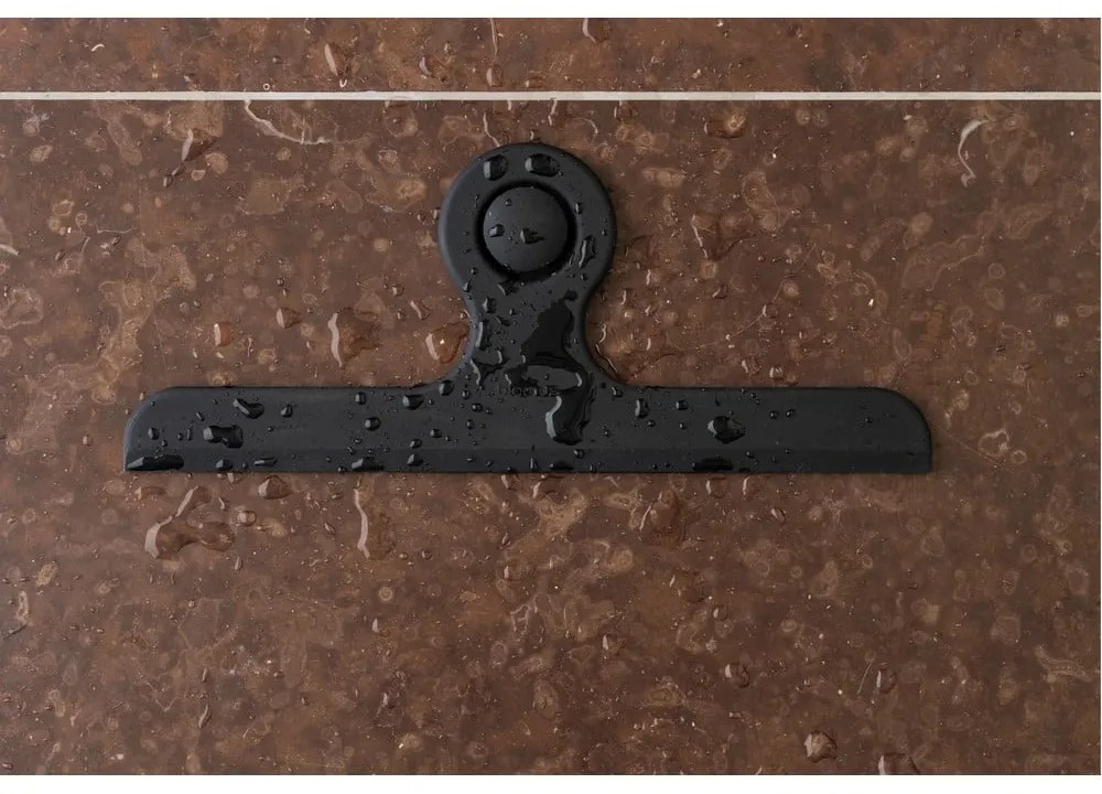 Čierna stierka s držiakom 27 cm Kapi – Blomus