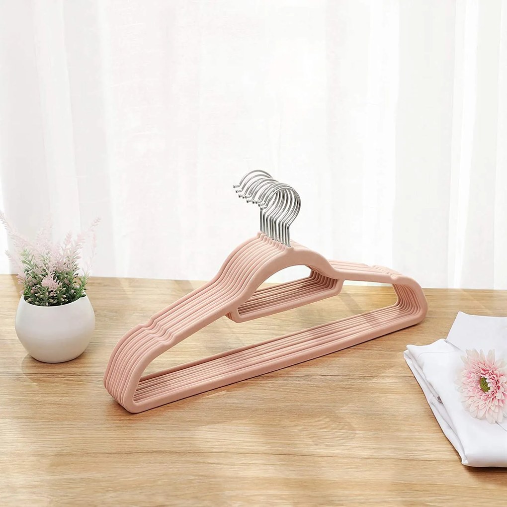 Zamatové vešiaky, protišmykové, 50 ks, svetloružové