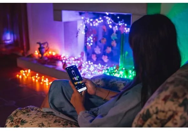 Twinkly TWS250SPP-BEU - LED RGB Vonkajšia svetelná reťaz 250xLED 23,5m IP44 Wi-Fi