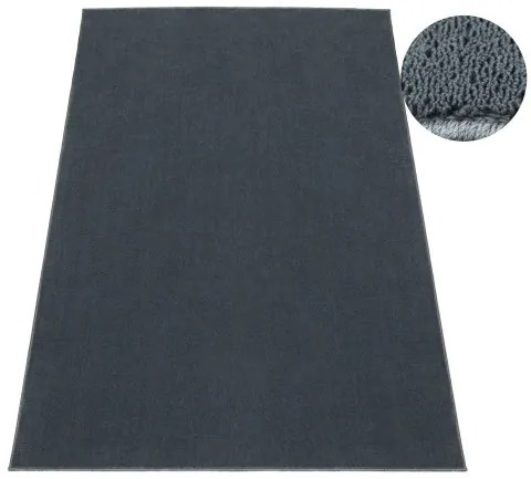 Protišmykový koberec PLUSH sivý
