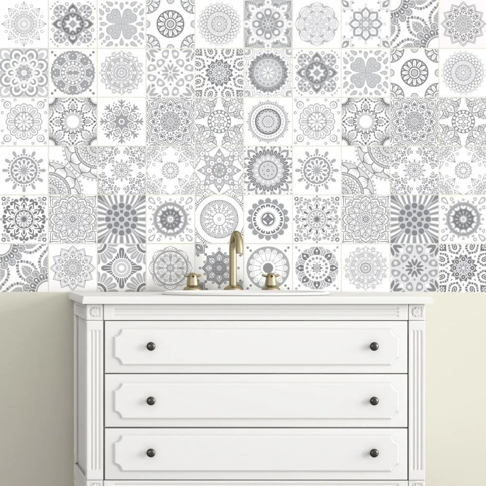 Sada 60 samolepiek Fanastick Suns