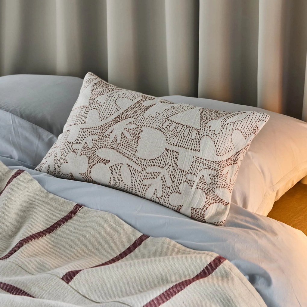 House Doctor Bavlnený poťah na vankúš Sari Off White 50 x 30 cm