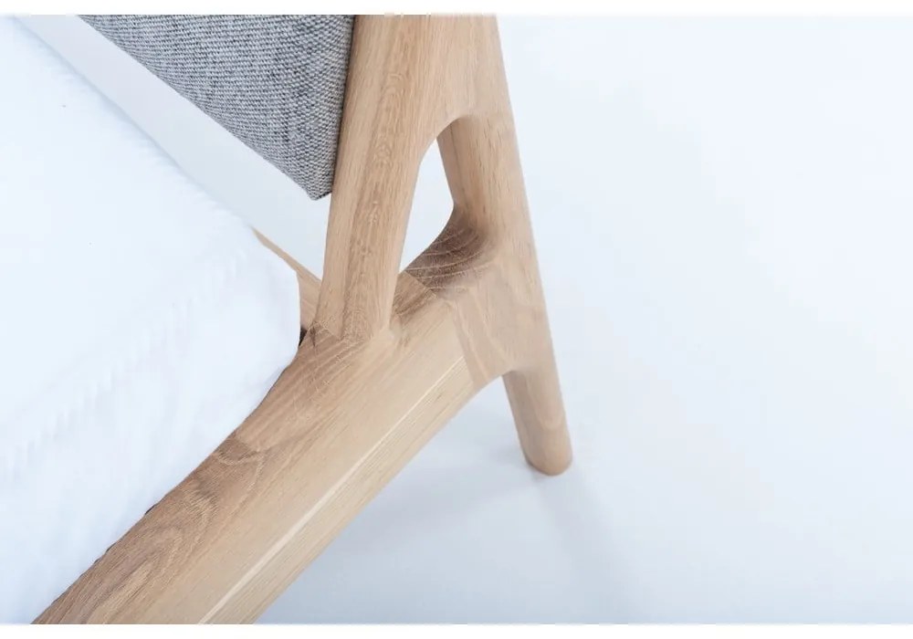 Sivá/prírodná čalúnená dvojlôžková posteľ z dubového dreva 160x200 cm Fawn - Gazzda