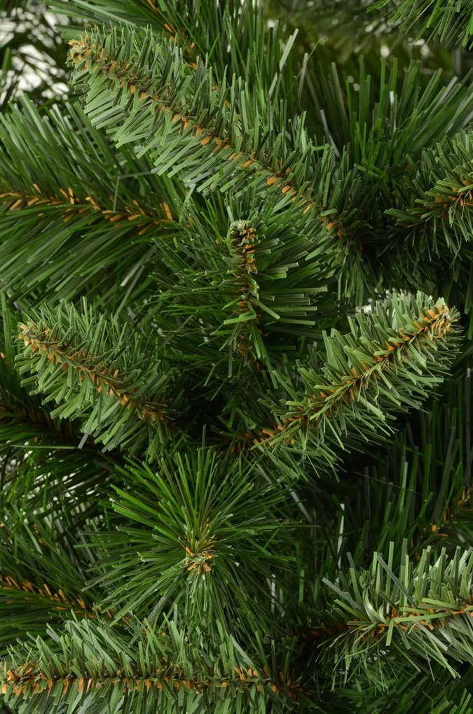 Vianočný stromček Christee 13 150 cm - zelená