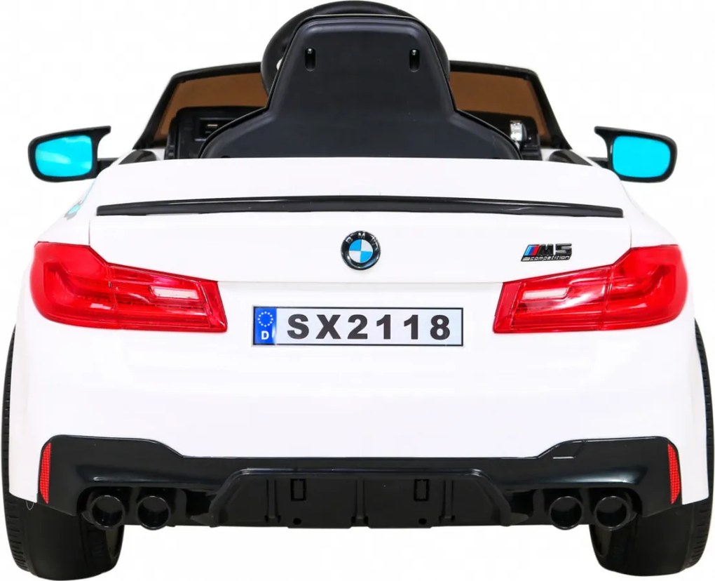 Ramiz BMW M5 DRIFT Biele vozidlo