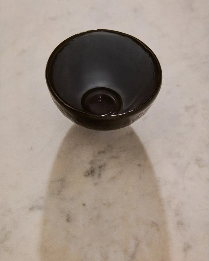 Modrá sklenená miska Sileia – Kave Home