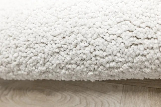 Metrážny koberec Shaggy Dreamland 60 krémový