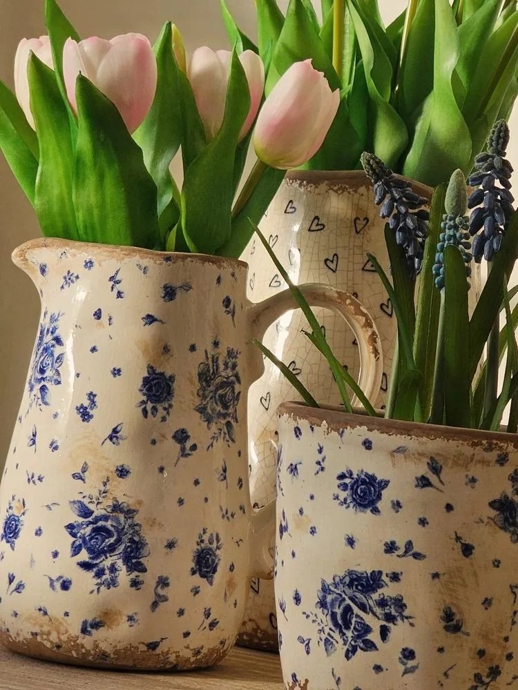 Béžový keramický džbán s modrými ružami Rose blue - 16*12*18 cm