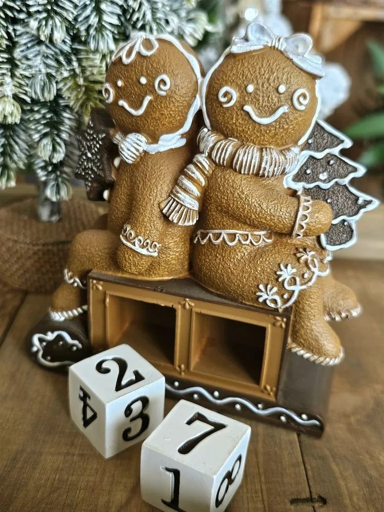 Vianočný adventný kalendár s perníčkami Gingerbread - 11*4*13 cm