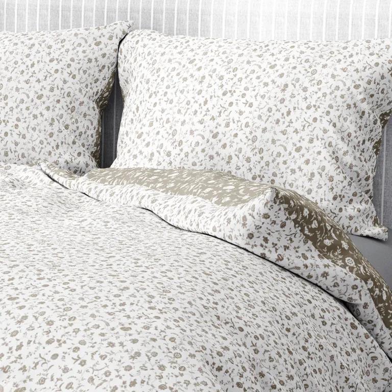 Goldea bavlnené posteľné obliečky - vzor 772 drobné kvietky 240 x 200 a 2ks 70 x 90 cm