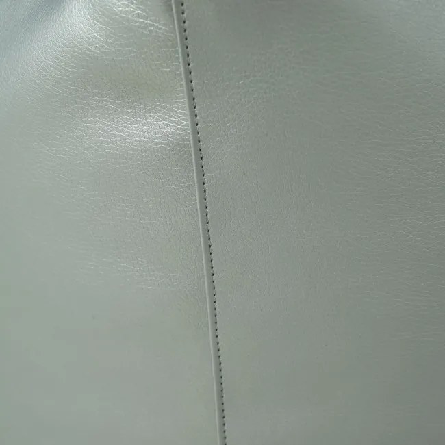 Taburetka Cubo strieborná ekokoža