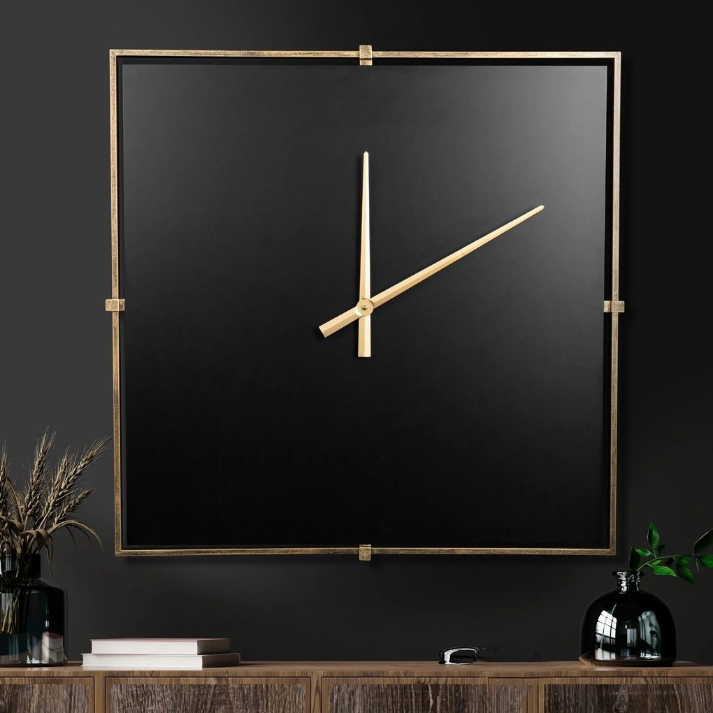 Dekoračné kovové nástenné hodiny v modernom štvorcovom štýle