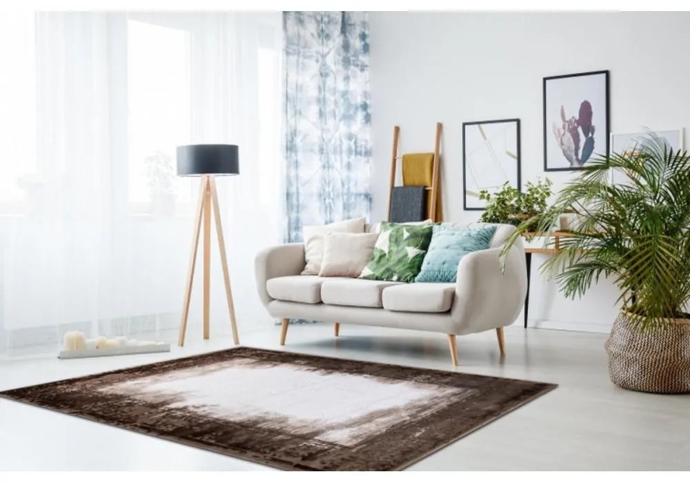 Luxusný kusový koberec akryl Omin hnedý 240x350cm