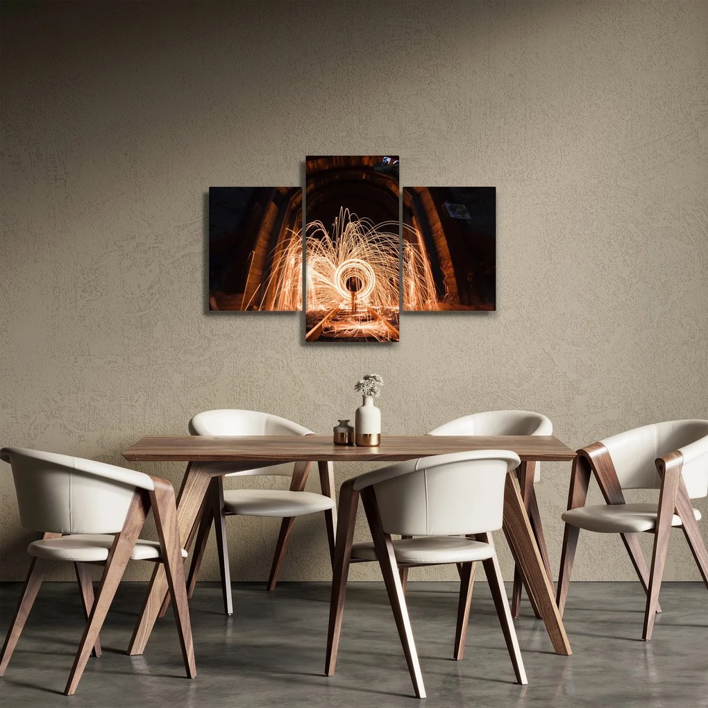 Obraz - Svetelná show na koľajniciach (90x60 cm)