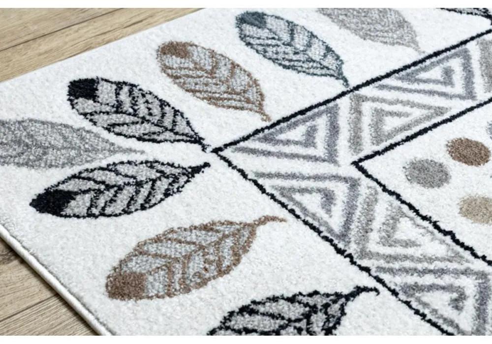 Detský kusový koberec Pre indiánov krémovo biely 240x330cm