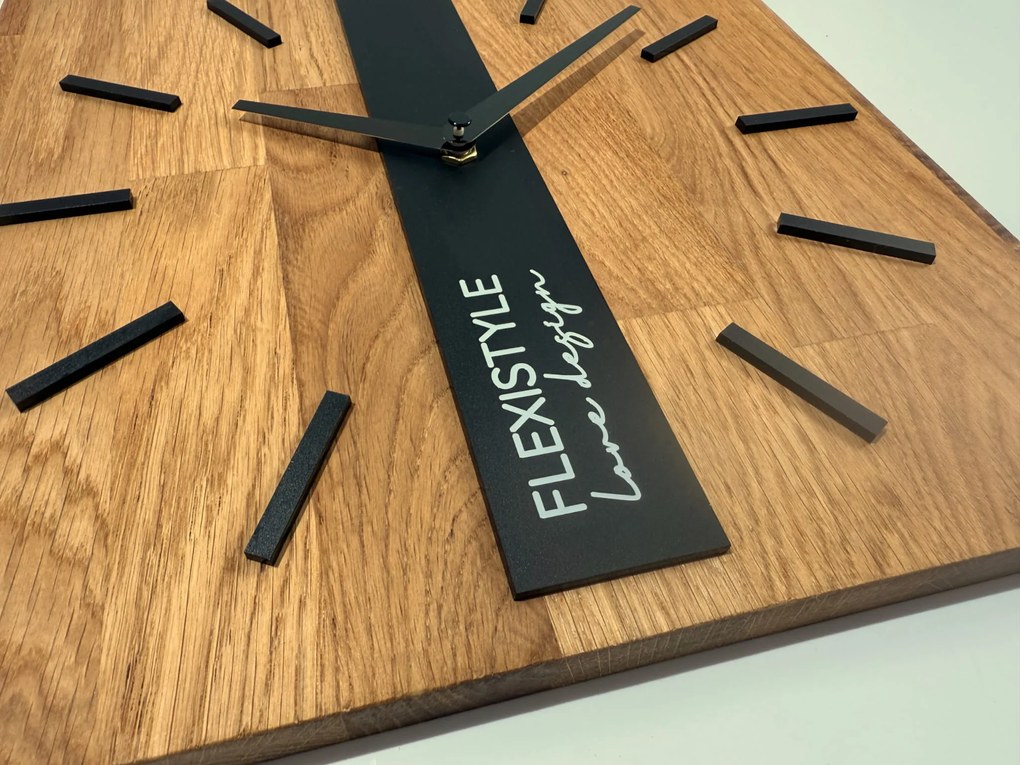 Dekorstudio Elegantné drevené hodiny DUB klasik SQ 30cm - čierne