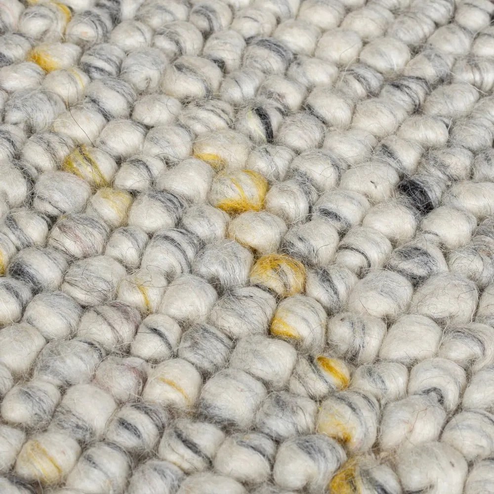 Krémový ručne tkaný behúň s prímesou vlny 60x230 cm Minerals – Flair Rugs