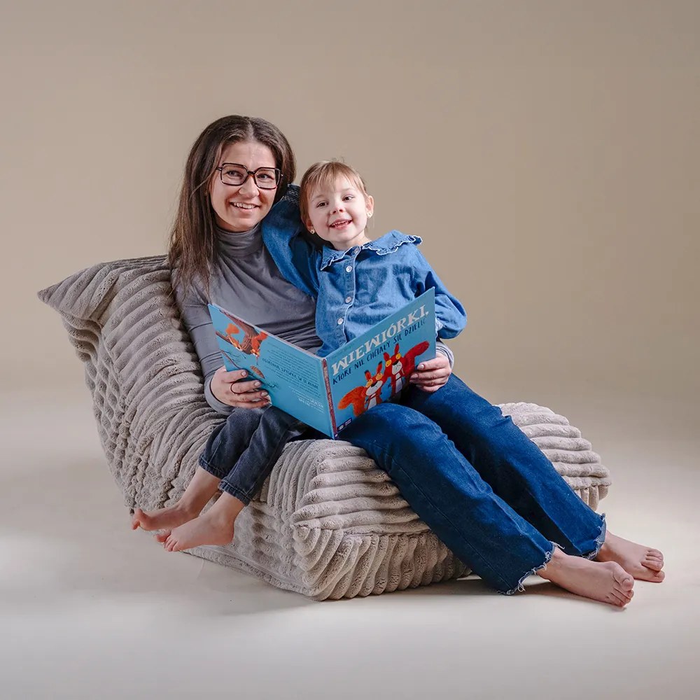 Detské ergonomické kreslo MOONI – sivá Lamell, prémiový manšester