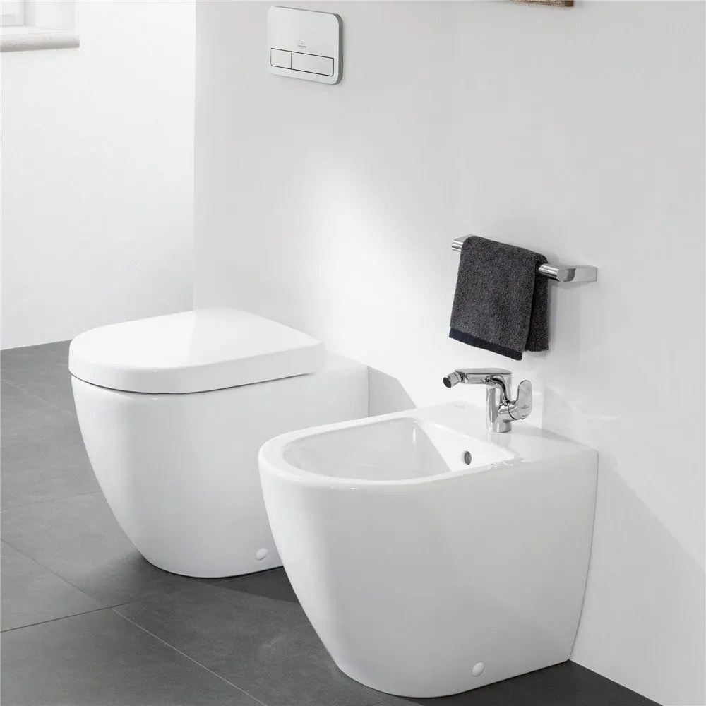 VILLEROY &amp; BOCH Subway 2.0 samostatne stojací bidet s otvorom, s prepadom, 370 x 560 mm, biela alpská, s povrchom CeramicPlus, 540100R1